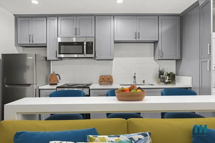 $3200 : 3bedroom 1bath for rents image 3