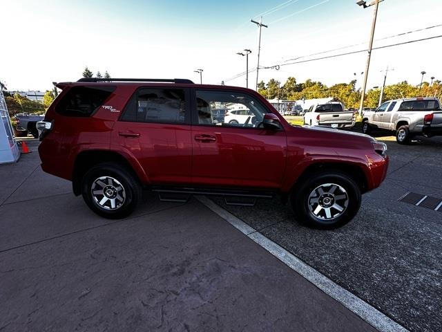 $47528 : 2024 4Runner TRD Off-Road image 6