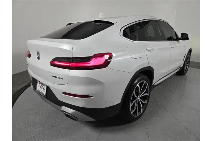 $36569 : BMW X4 2022 AWD xDrive30i 4d image 5