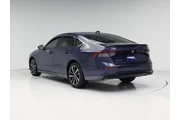 $25998 : Honda Accord 2023 EX 4dr Sed thumbnail