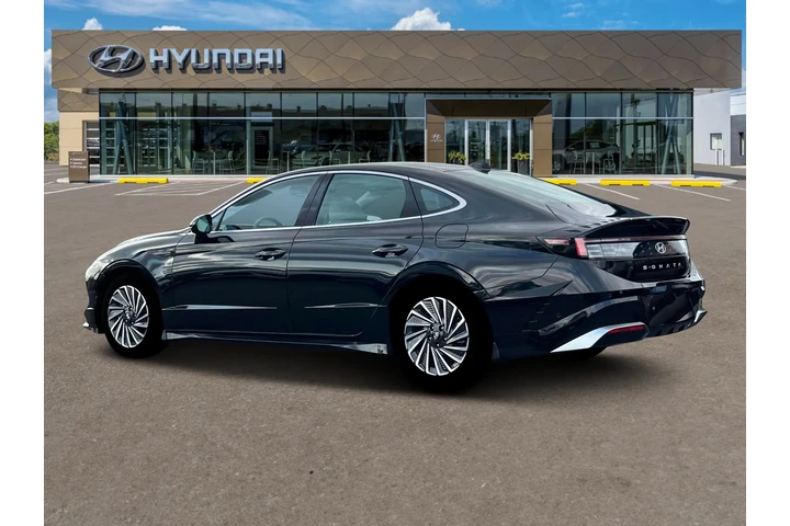 $31230 : Hyundai SONATA Hybrid 2025 L image 4