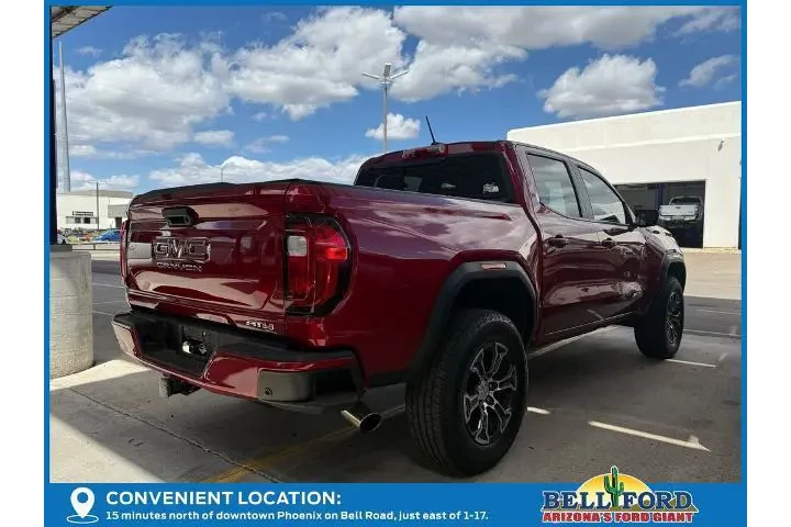 $39918 : GMC Canyon 2023 4x4 AT4 4dr image 4