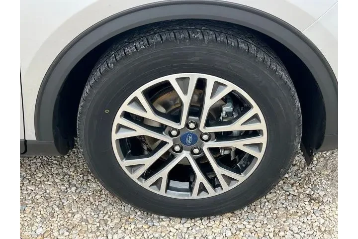 $17900 : Ford Escape 2020 SEL 4dr SUV image 10