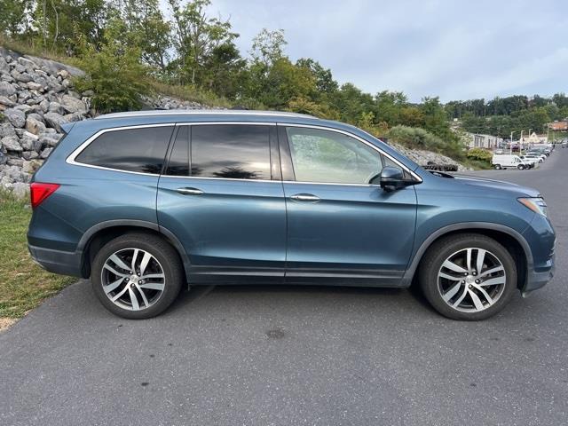 $21495 : PRE-OWNED 2016 HONDA PILOT TO image 9