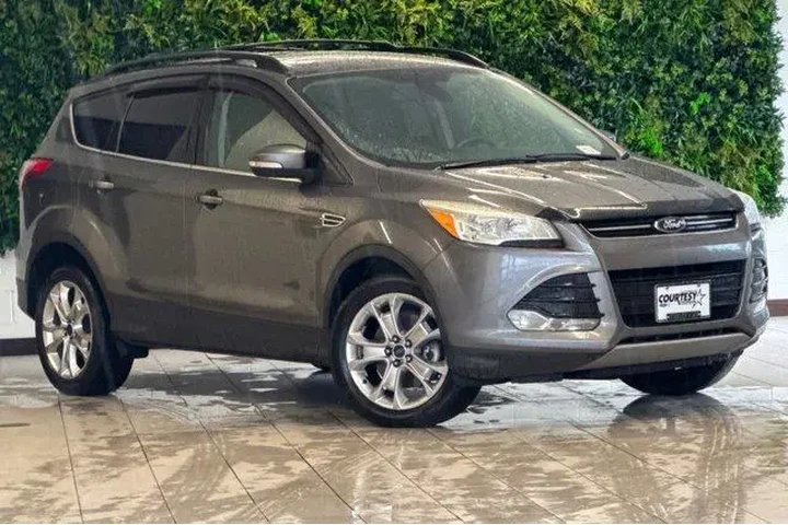 $8222 : Ford Escape 2013 AWD SEL 4dr image 2