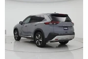 $26998 : Nissan Rogue 2023 Platinum 4 thumbnail