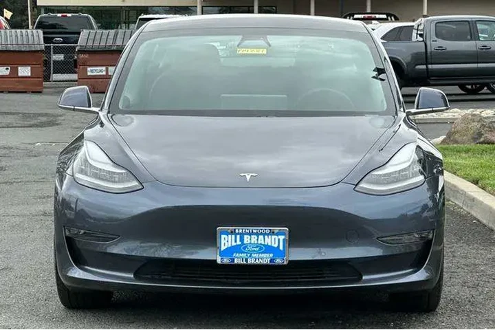 $26378 : Tesla Model 3 2020 AWD Long image 6