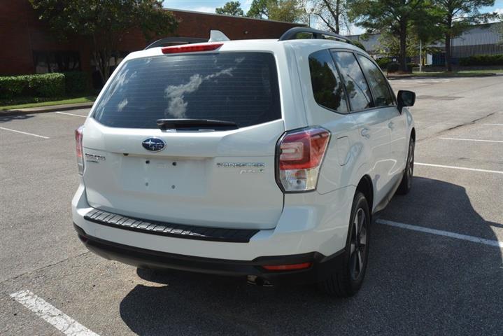 2017 Forester 2.5i image 7