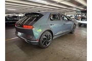 $23995 : Hyundai IONIQ 5 2023 SEL 4dr thumbnail