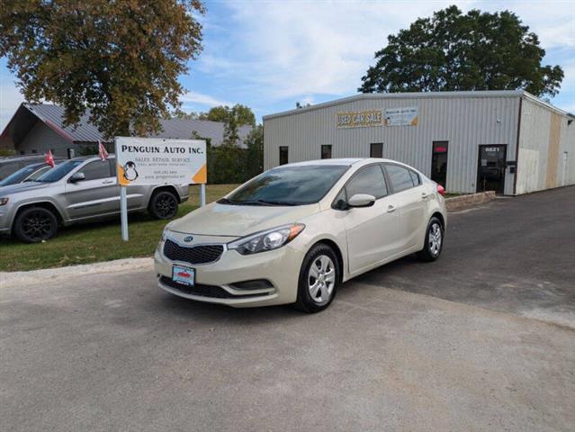 $5990 : 2015 Forte LX image 1