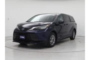 $32998 : Toyota Sienna 2021 LE 8-Pass thumbnail