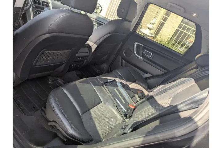 $10990 : 2016 Land Rover Discovery Spo image 9
