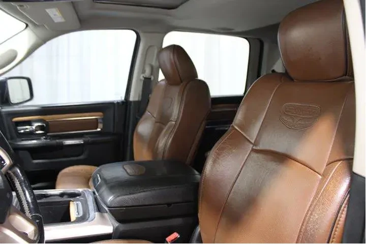 $18982 : Ram 1500 2016 4x4 Laramie Li image 3