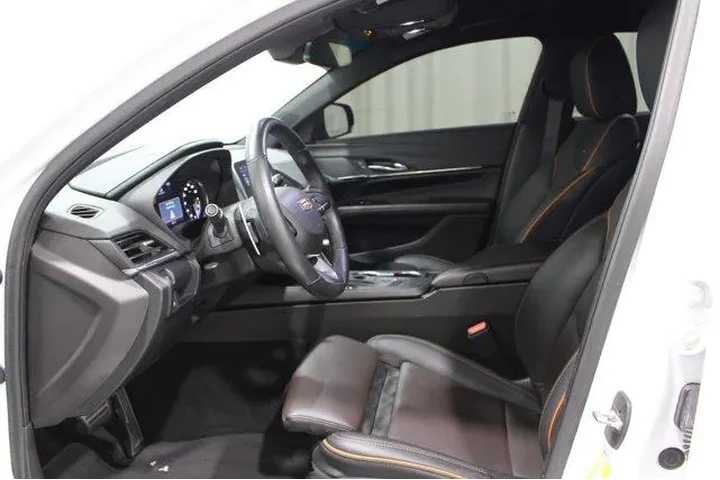 $36982 : Cadillac CT4 2024 Sport 4dr image 3