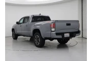 $37998 : Toyota Tacoma 2020 4x4 TRD S thumbnail