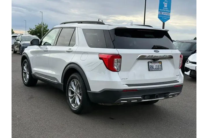 $16991 : Ford Explorer 2020 AWD XLT 4 image 10