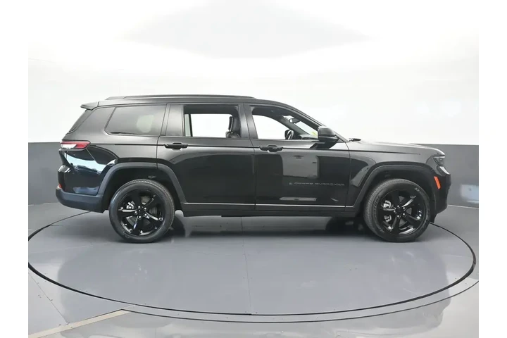 $31555 : Jeep Grand Cherokee L 2024 4 image 7