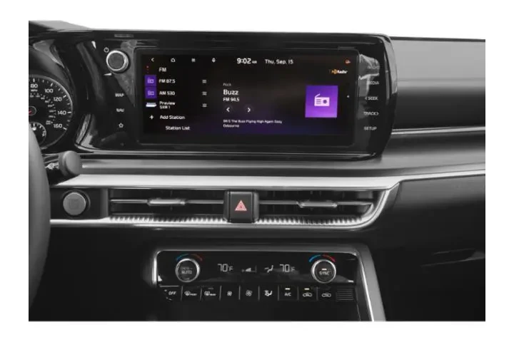 $29997 : Kia K5 2024 GT 4dr Sedan image 10