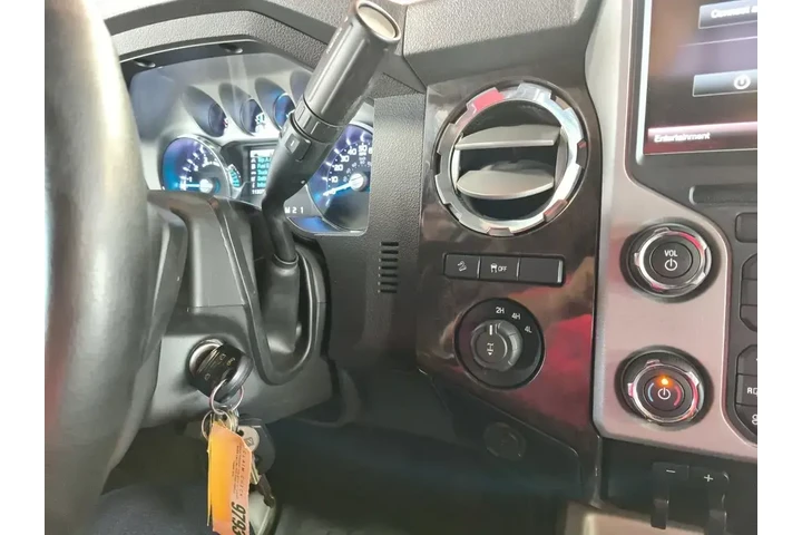 $28500 : Ford F-250 Super Duty 2015 4 image 9