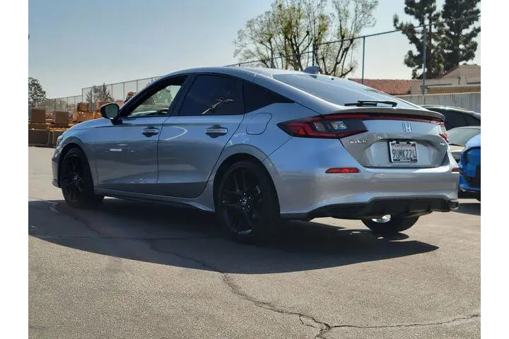 $30900 : Honda Civic 2025 Sport 4dr H image 2