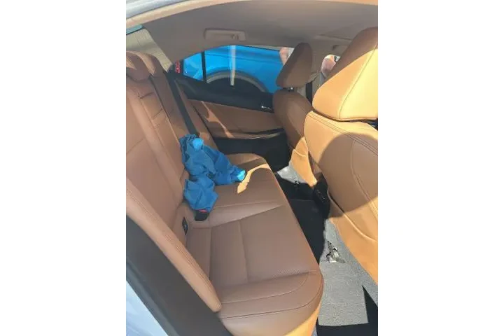 $17500 : Lexus IS 250 2014 4dr Sedan image 7