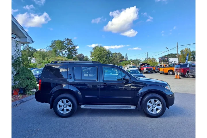 $5600 : 2012 NISSAN PATHFINDER SV SPO image 5