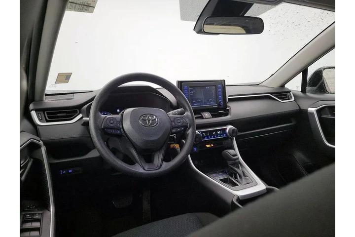 $25998 : Toyota RAV4 2022 LE 4dr SUV image 9