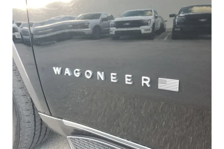 Jeep Wagoneer 2022 4x4 Serie image 10