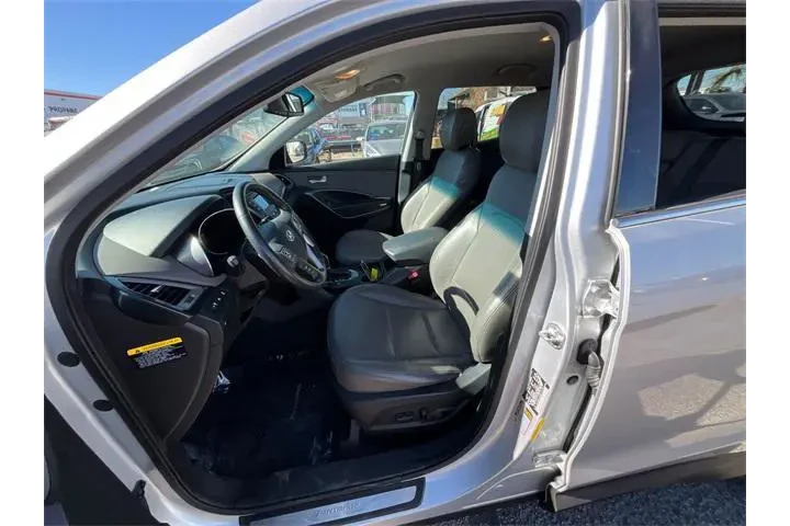 $10846 : Hyundai SANTA FE Sport 2013 image 10