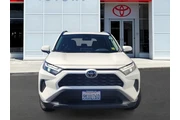$27888 : Toyota RAV4 2024 AWD XLE 4dr thumbnail