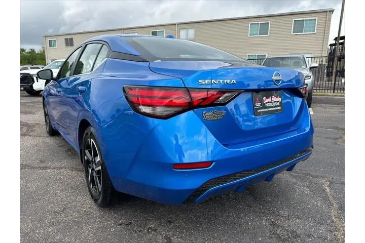 $21030 : Nissan Sentra 2025 SV 4dr Se image 6