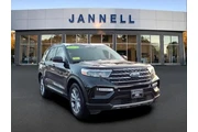 $34399 : Ford Explorer 2023 AWD XLT 4 thumbnail
