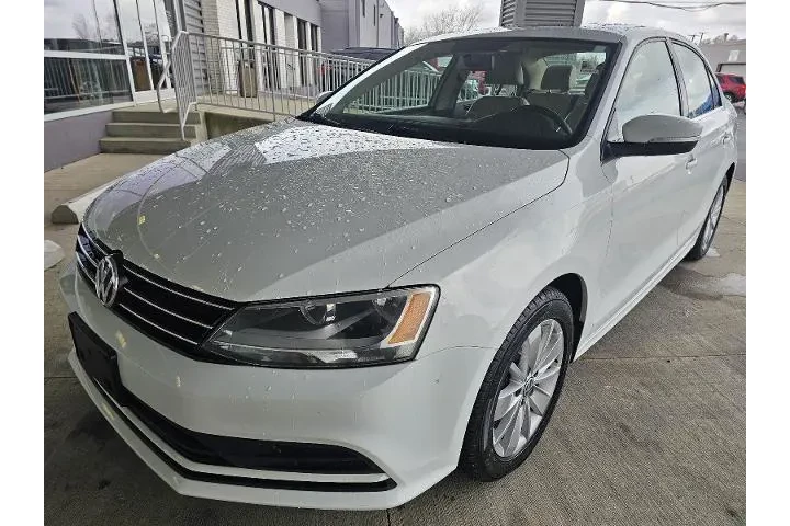 $8990 : Volkswagen Jetta 2015 TDI S image 1