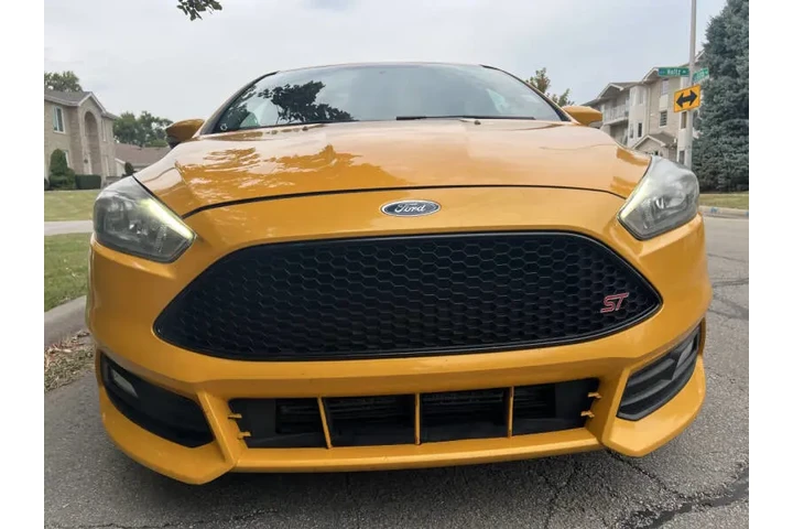 $1 : 2016 Focus ST image 5