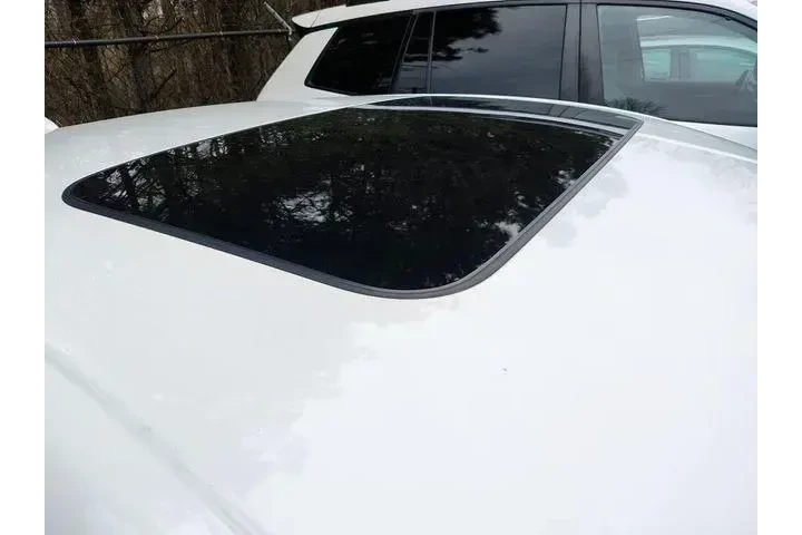 $29428 : Honda Accord 2024 EX 4dr Sed image 4