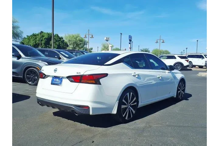 $14188 : Nissan Altima 2019 2.5 SR 4d image 6