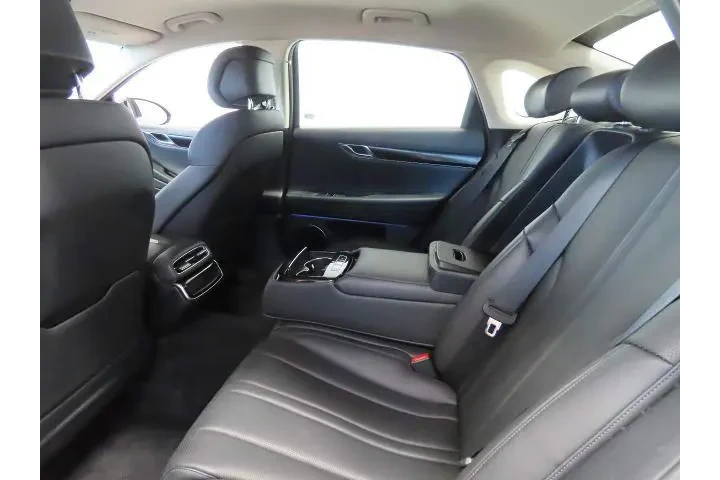 $39995 : Genesis G80 2025 AWD 2.5T 4d image 10