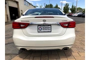 $13990 : 2016 Maxima 3.5 Platinum thumbnail