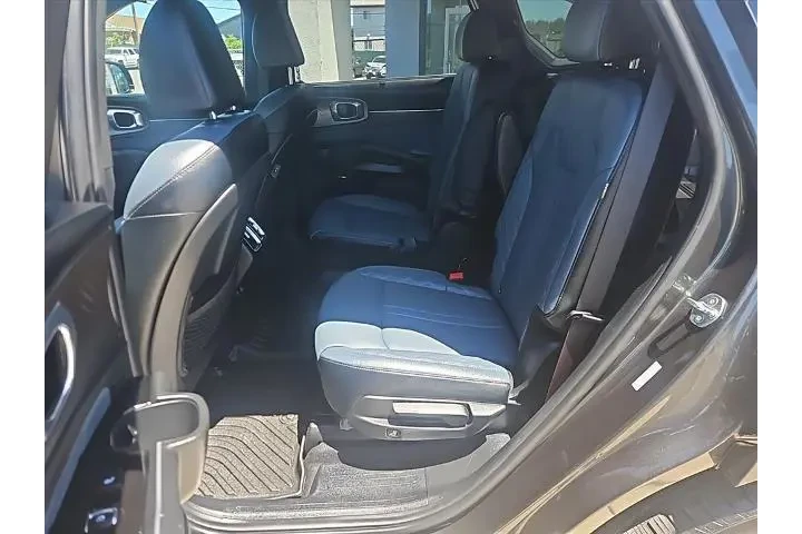 $38988 : Kia Sorento Hybrid 2025 AWD image 10