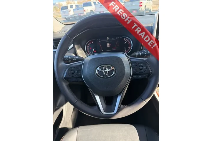 $31007 : Toyota RAV4 2023 AWD Adventu image 6