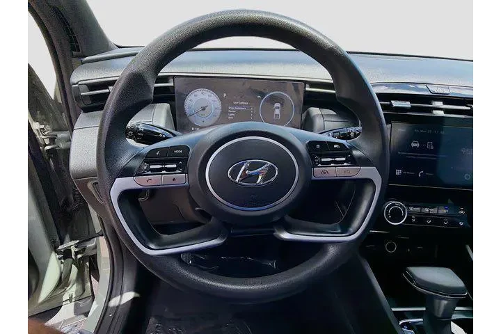 $20484 : Hyundai SANTA CRUZ 2023 SEL image 8