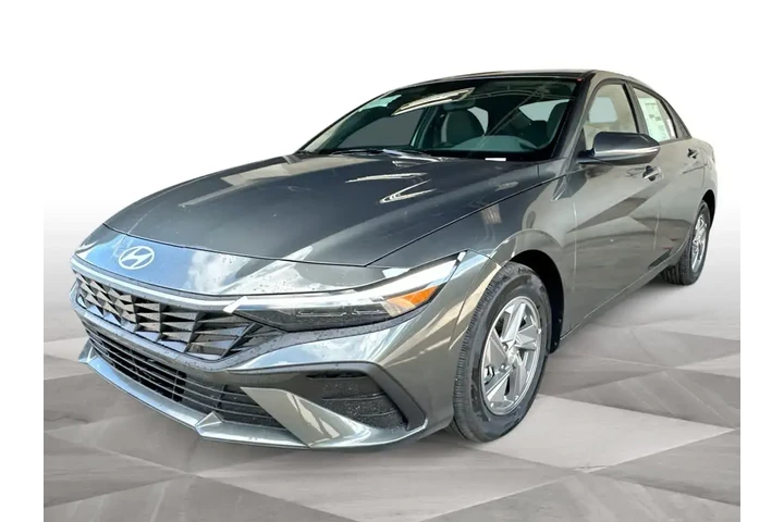 $23483 : Hyundai ELANTRA 2025 SE 4dr image 4