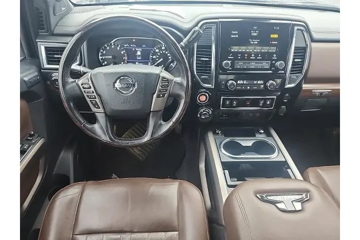 $30998 : Nissan Titan 2021 4x4 Platin image 6