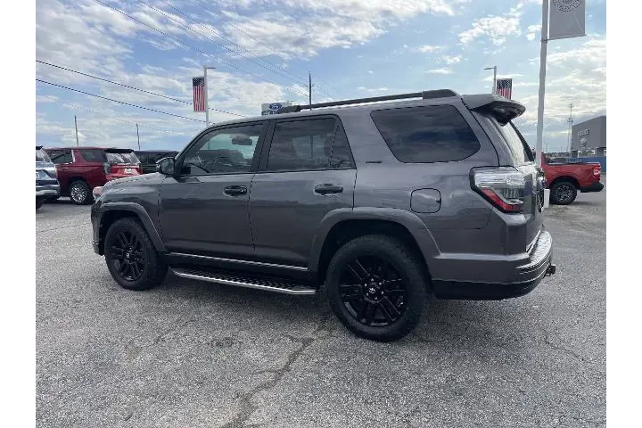 $30883 : Toyota 4Runner 2020 AWD Limi image 6