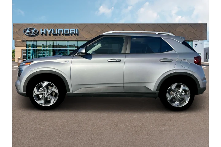 $19489 : Hyundai VENUE 2025 SEL 4dr C image 3