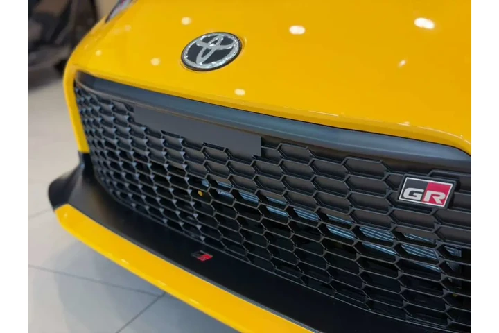 TOYOTA GR86 YUZU EDITION image 5