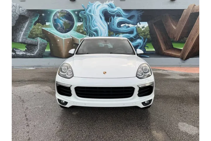 $21469 : 2017 Cayenne S E-Hybrid Plati image 5