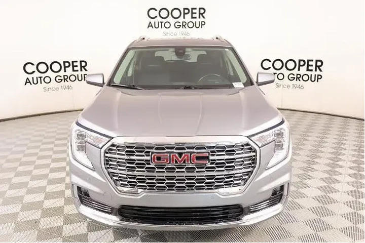 $25360 : GMC Terrain 2023 AWD Denali image 10