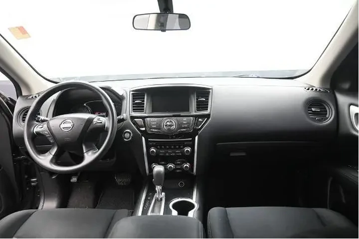 $11998 : Nissan Pathfinder 2017 S 4dr image 9