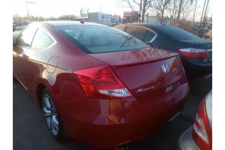 $12500 : 2012 Accord image 5